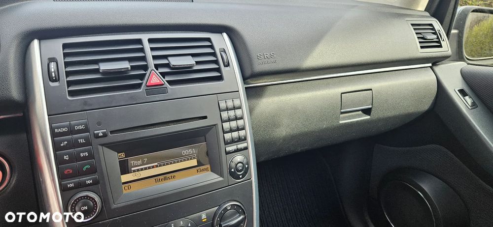 Mercedes-Benz Klasa B 170 Autotronic - 19