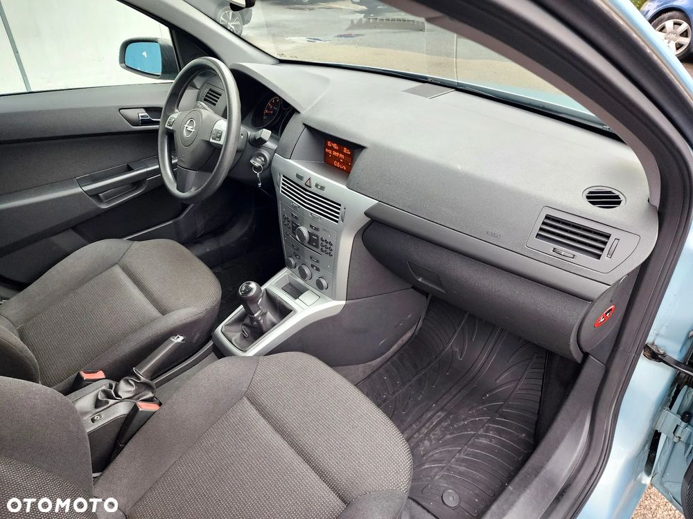 Opel Astra 1.4 Enjoy - 27