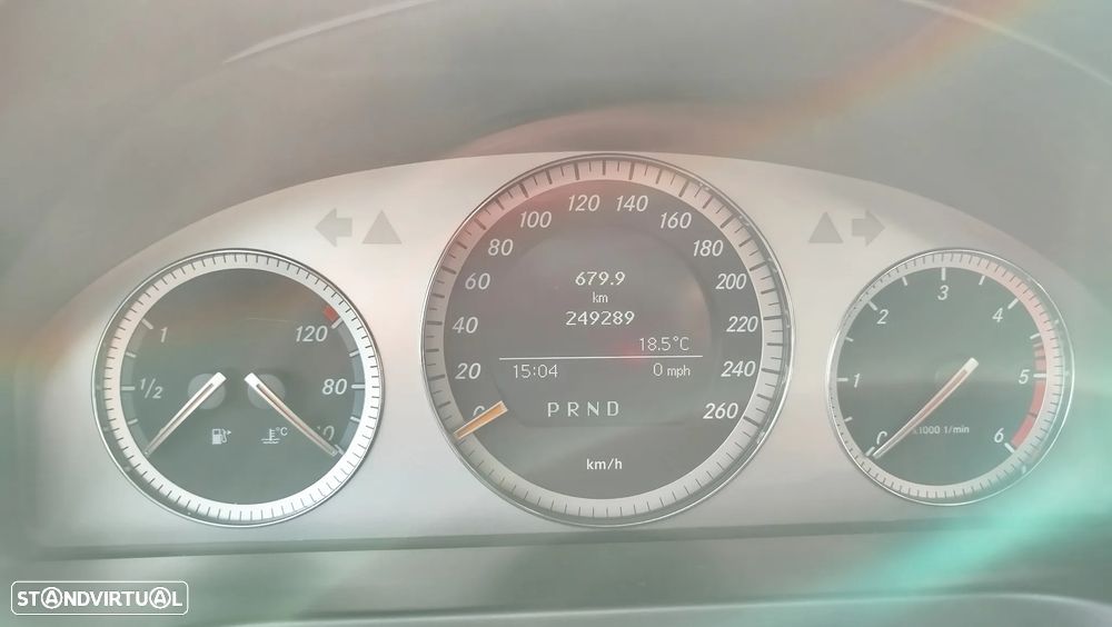 Mercedes-Benz C 320 CDi Avantgarde Auto. - 18