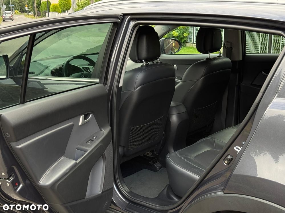 Kia Sportage 2.0 CRDI XL - 17