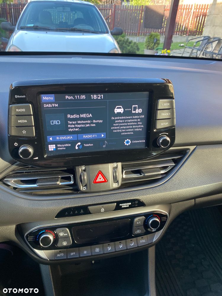 Hyundai i30 1.5 DPI Smart - 9
