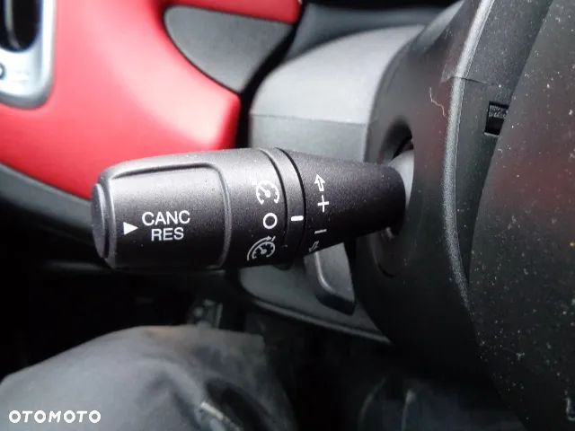 Fiat 500L 1.4 16V Trekking Lite - 17