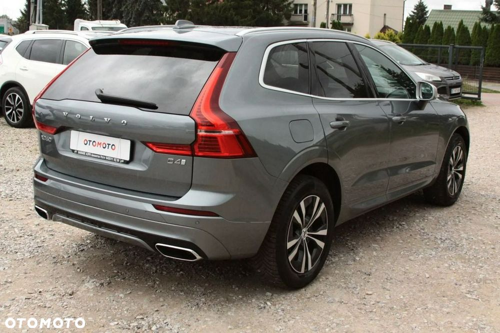 Volvo XC 60 D4 Geartronic RDesign - 11