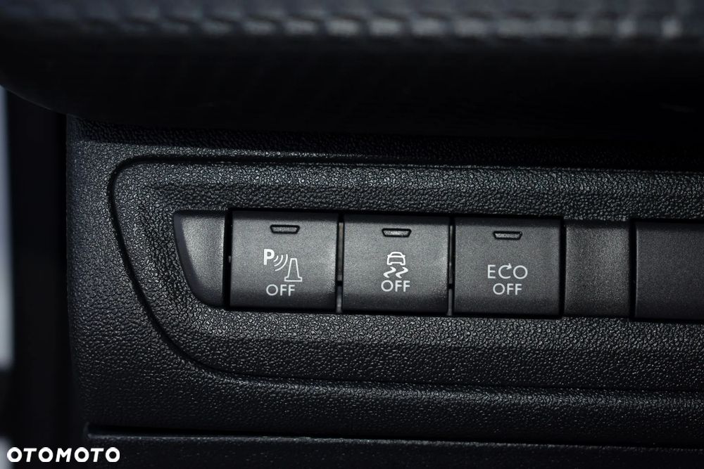 Peugeot 2008 BlueHDi 100 STOP & START Style - 25