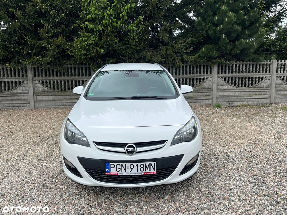 Opel Astra 1.4 Turbo - 2