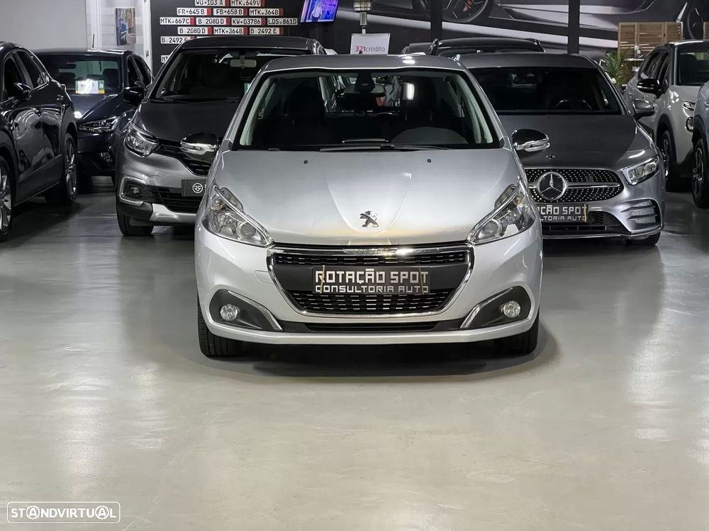 Peugeot 208 1.2 PureTech Allure - 23