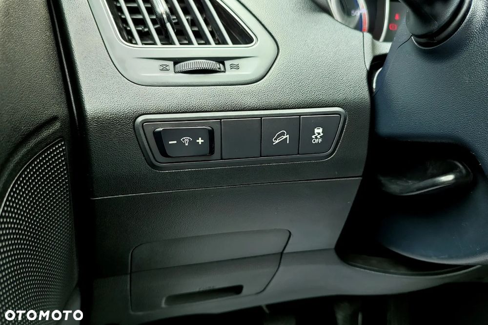 Hyundai ix35 1.7 CRDi 2WD blue Style - 13