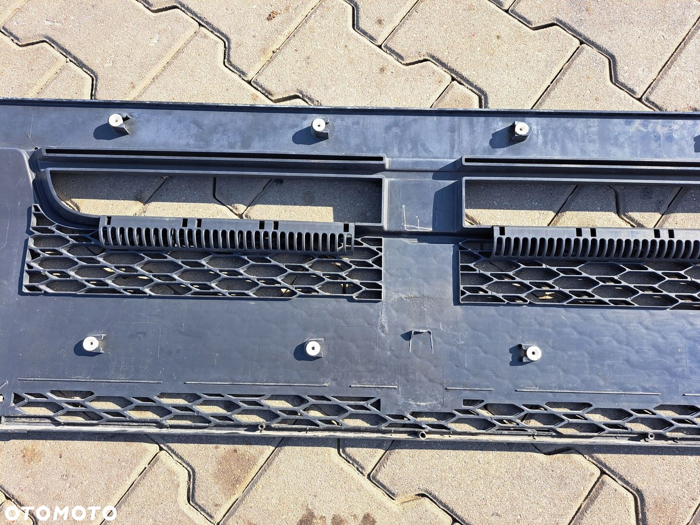 ATRAPA GRILL MASKA KRATKA CHŁODNICY PRZÓD VOLVO FH 4 - 9
