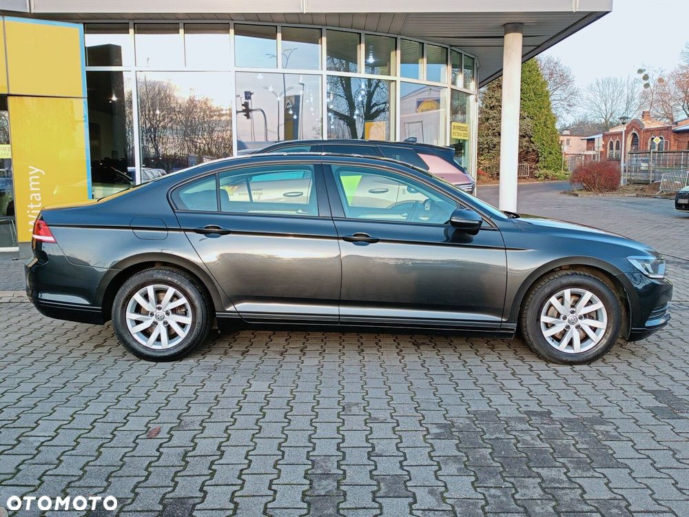Volkswagen Passat 1.4 TSI BMT Trendline - 5