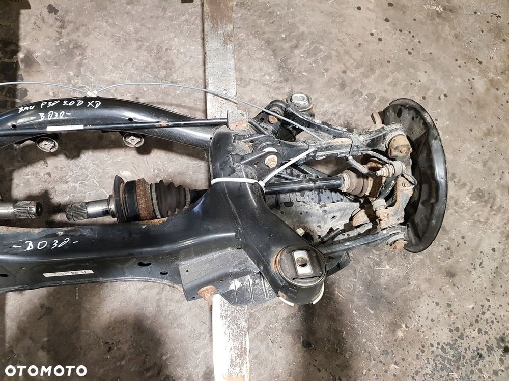 BELKA ZAWIESZENIA TYŁ 6792506 BMW F30 F32 EUR 14R XDRIVE 3.0D - 3