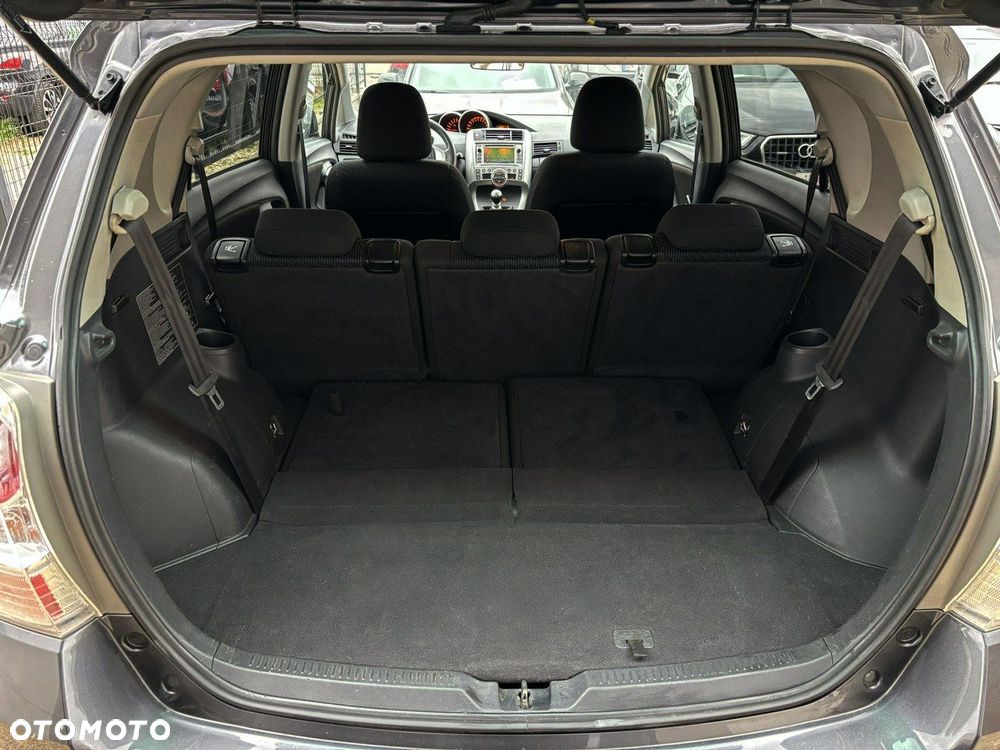 Toyota Verso 1.8 Premium 7os - 6