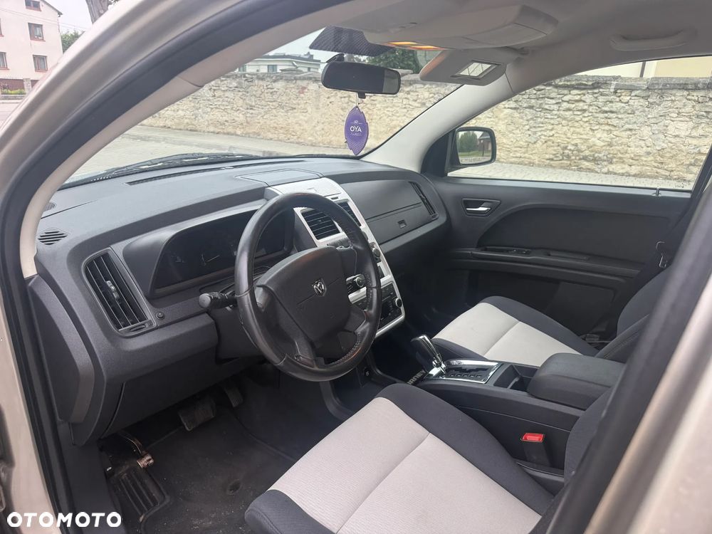 Dodge Journey - 8