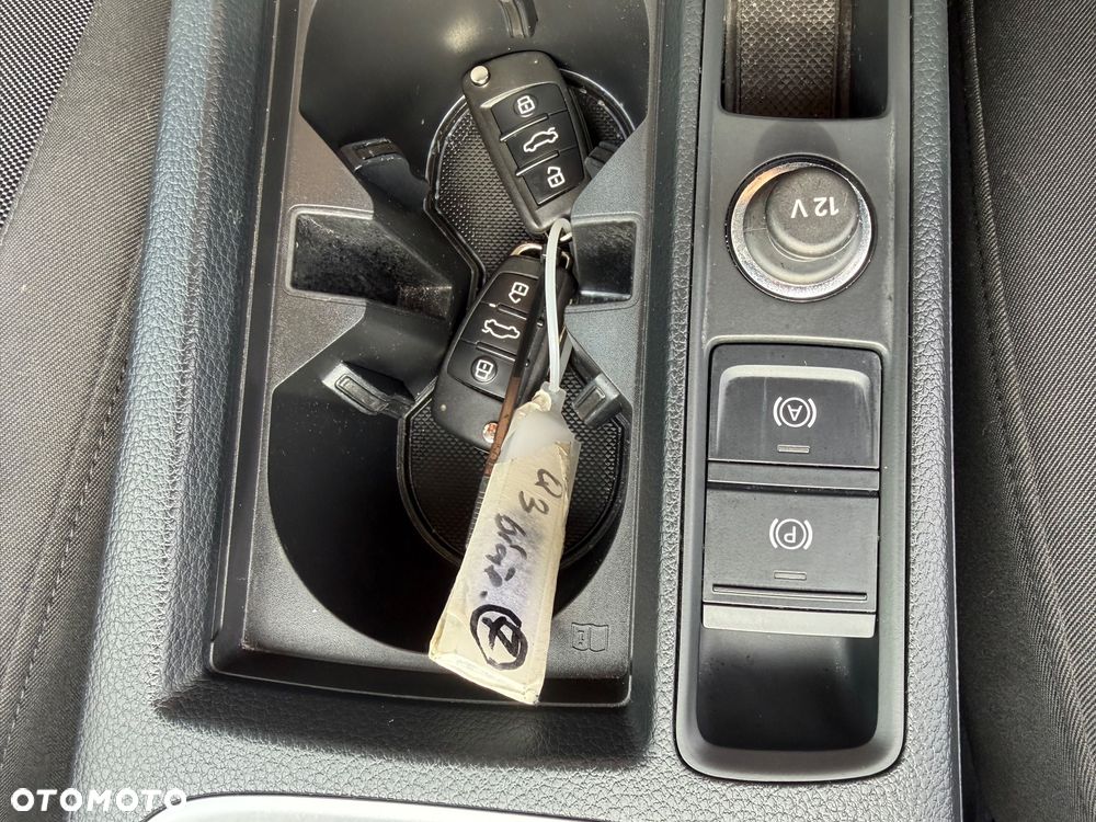 Audi Q3 35 TDI S tronic - 28