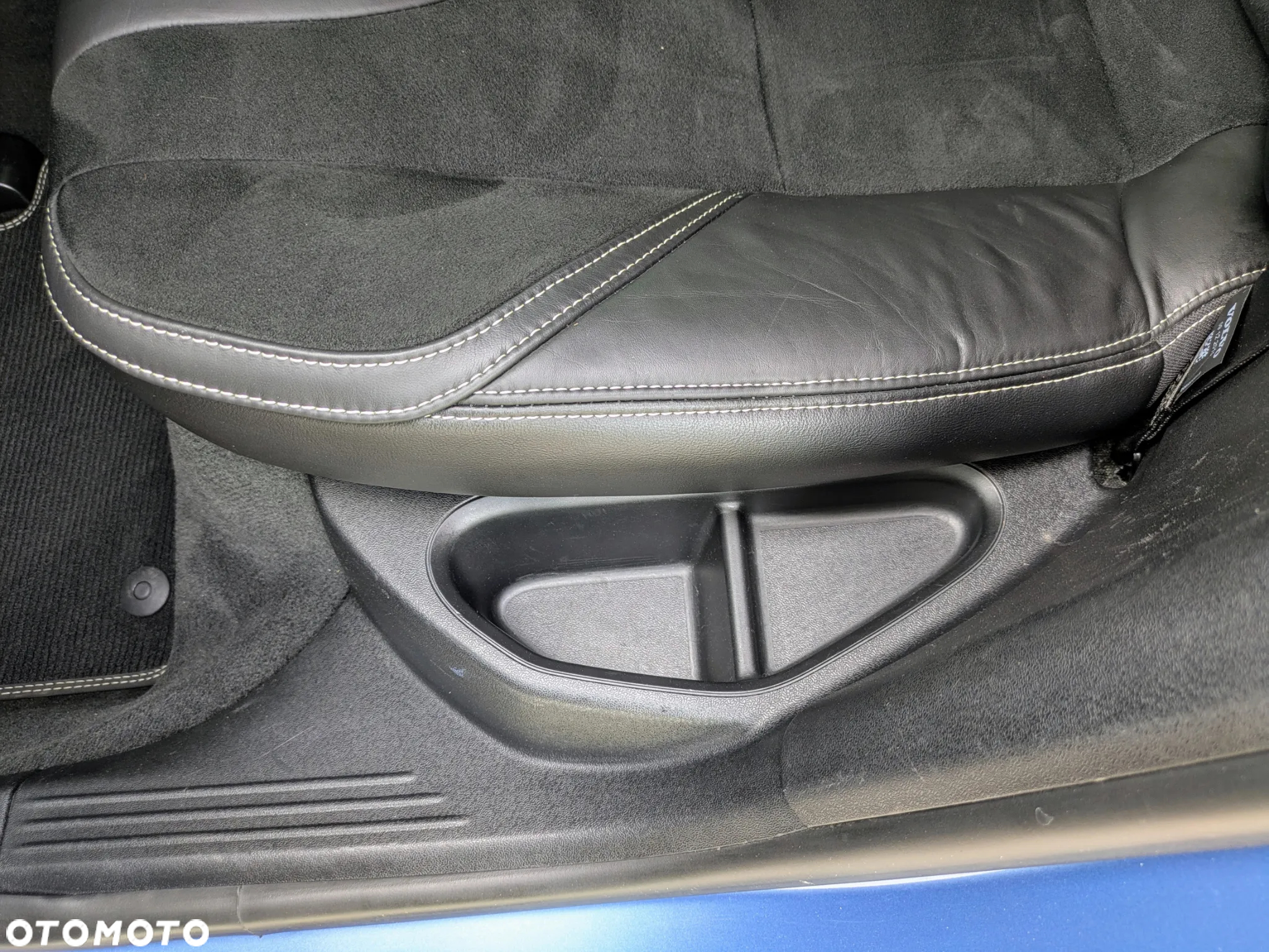 Volvo V40 T2 RDesign - 37
