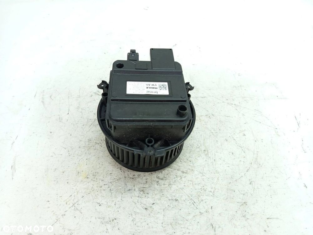WENTYLATOR DMUCHAWA AUDI A4 B9 A5 F5 A6 C8 4M1820021B - 3