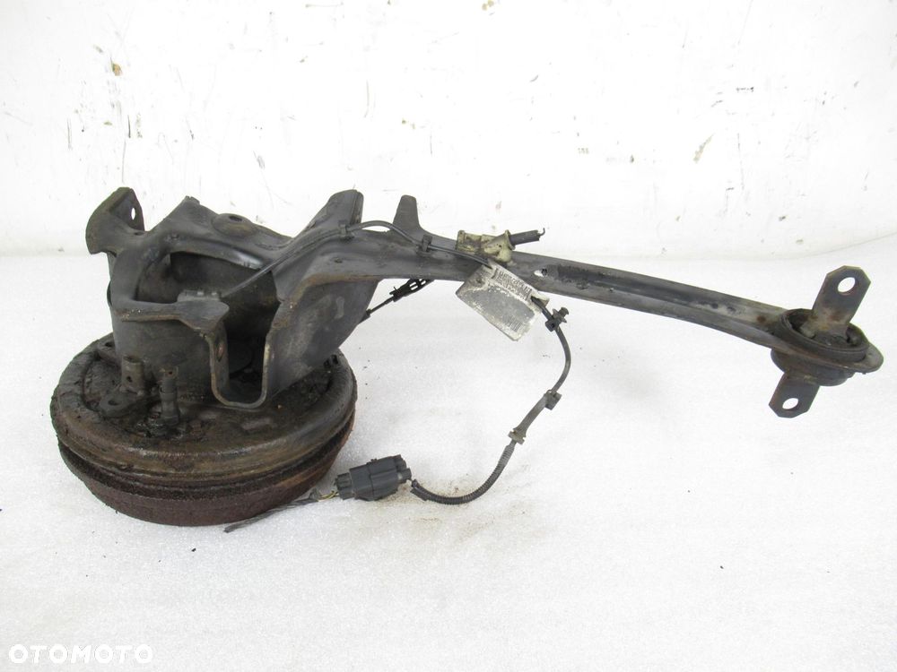 WAHACZ TYLNY PRAWY FORD FOCUS MK2 II - 3