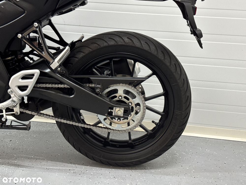 Yamaha MT - 25