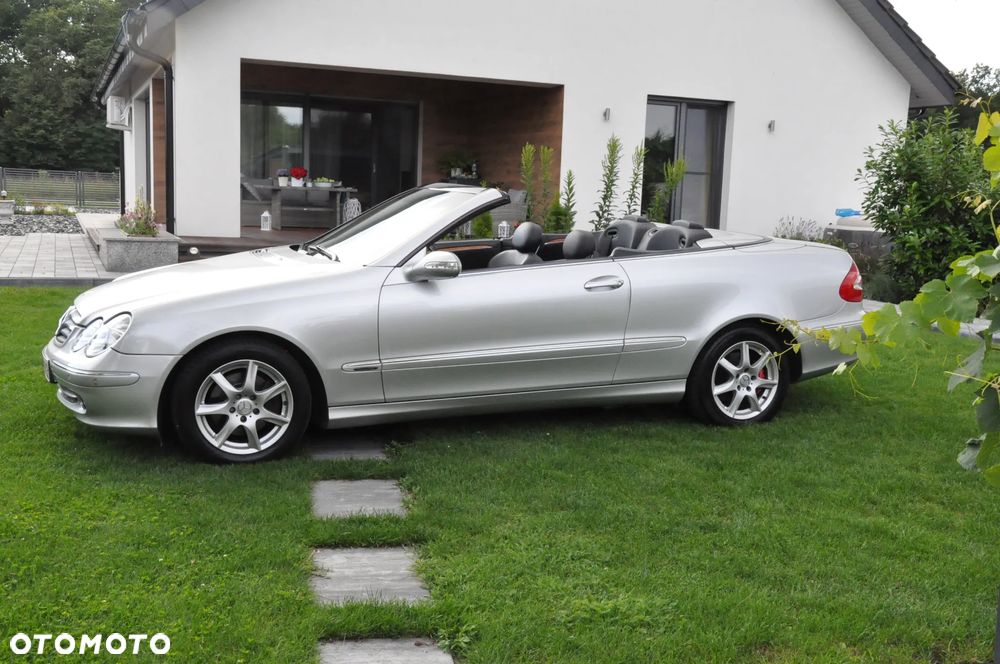 Mercedes-Benz CLK - 14