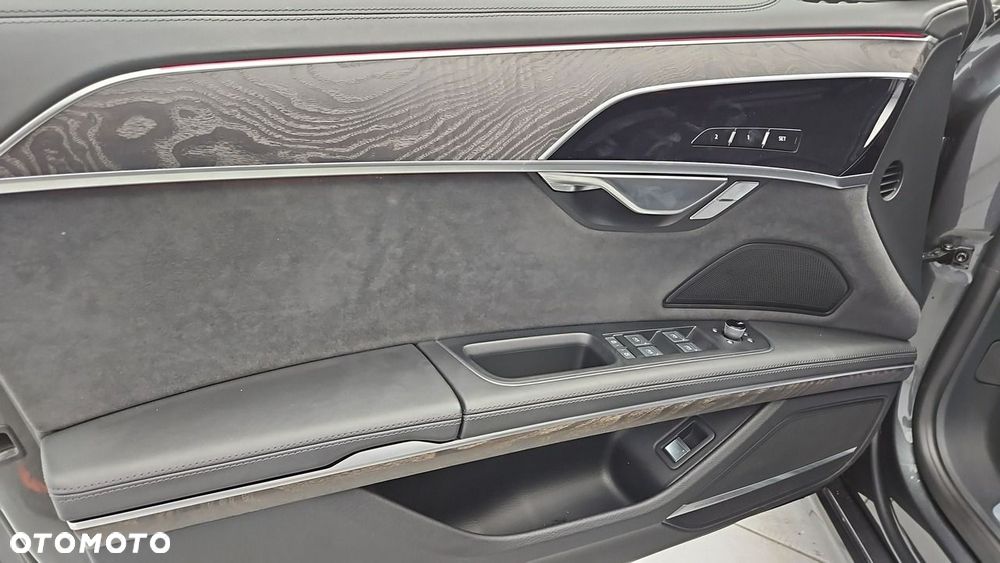 Audi A8 50 TDI mHEV Quattro Tiptr - 11