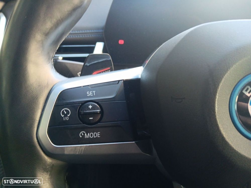 BMW iX1 xDrive30 Pack Desportivo M - 15