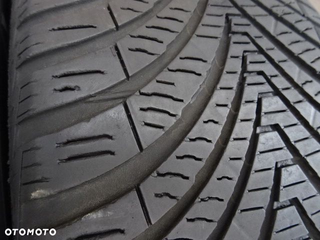 225/45/R19 96W Kumho Solus 4S HA32 - 4