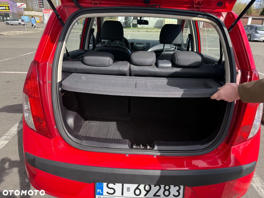 Hyundai i10 1.1 Base - 6