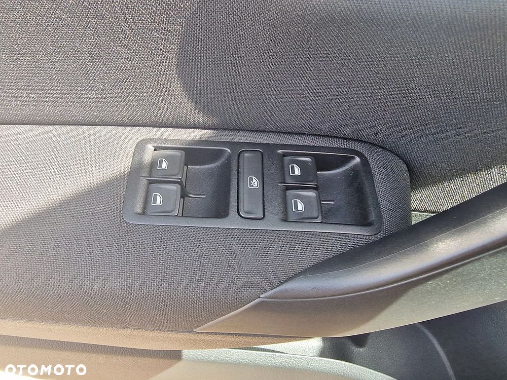 Volkswagen Polo 1.2 TSI (Blue Motion Technology) SOUND - 14