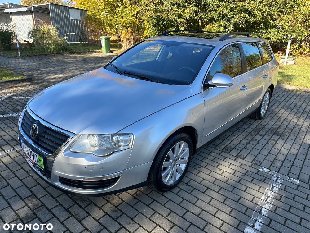 Volkswagen Passat - 4