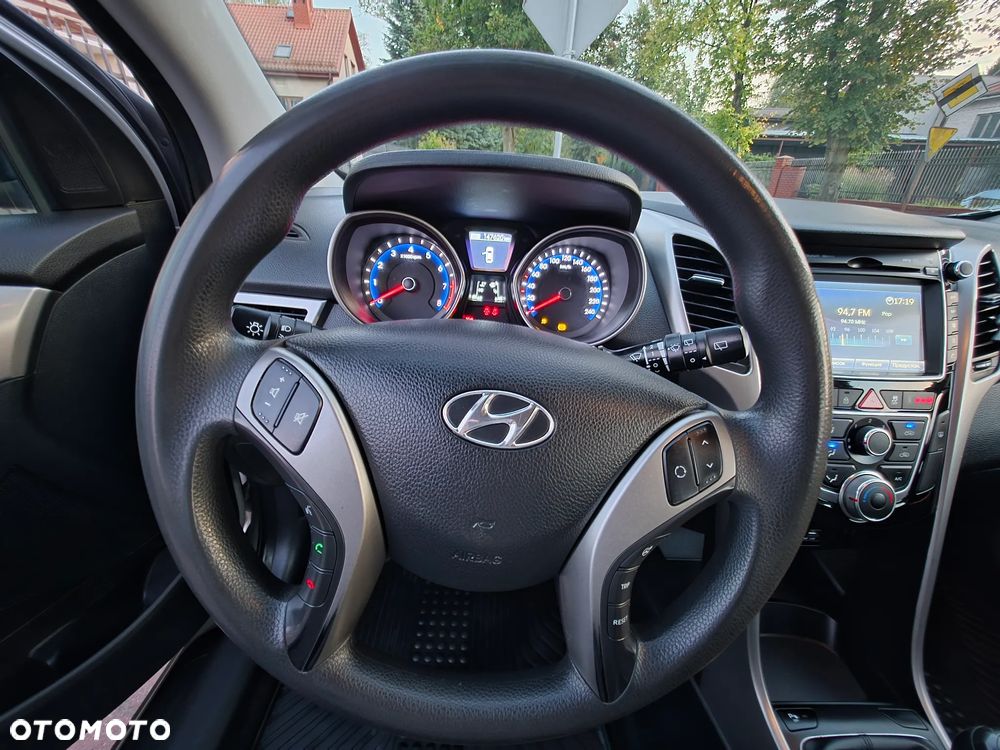 Hyundai i30 - 22