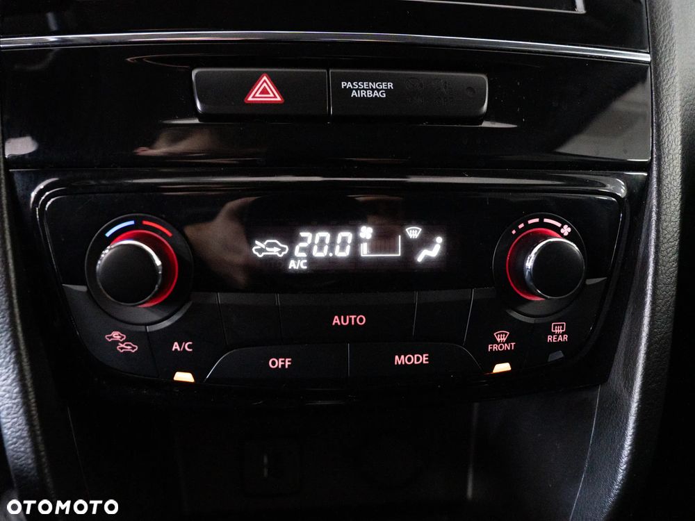 Suzuki Vitara 1.4 Boosterjet SHVS Premium 4WD - 22