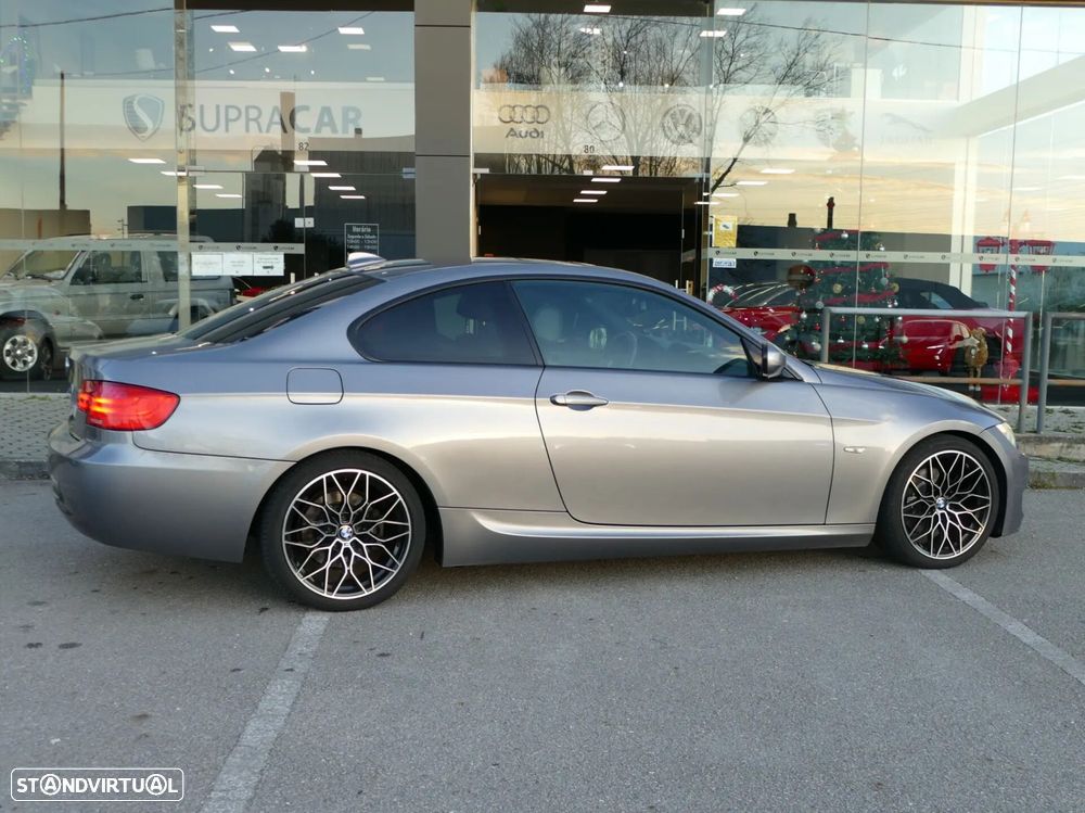 BMW 320 d Coupe - 14