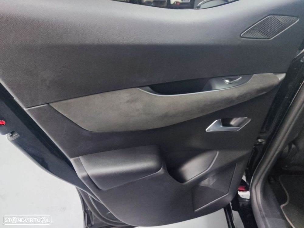 DS DS3 Crossback 1.2 PureTech Performance Line - 28