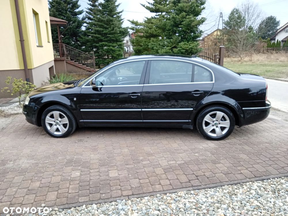 Skoda Superb 2.0 TDI DPF Comfort - 17