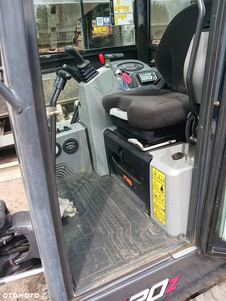 Bobcat E20Z - 15