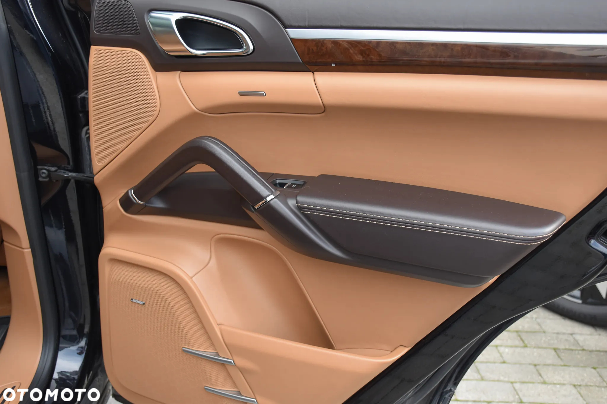 Porsche Cayenne Diesel Platinum Edition - 32