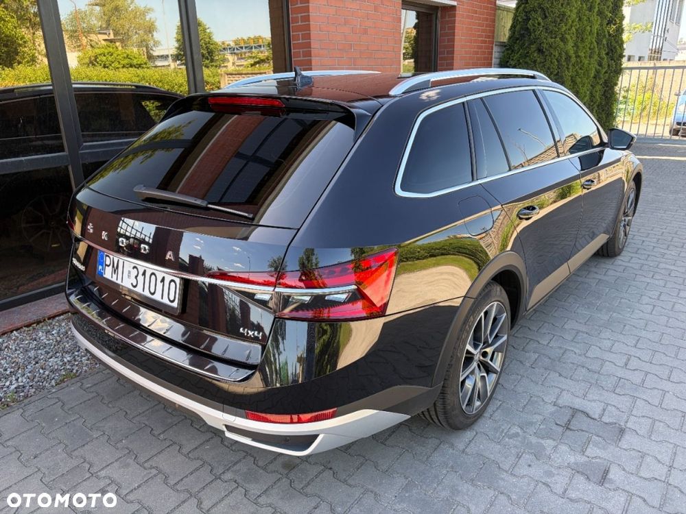 Skoda Superb 2.0 TDI SCR 4x4 Scout DSG - 4