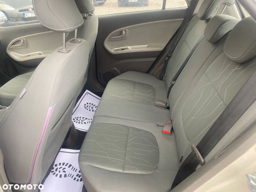 Kia Picanto 1.0 L - 21