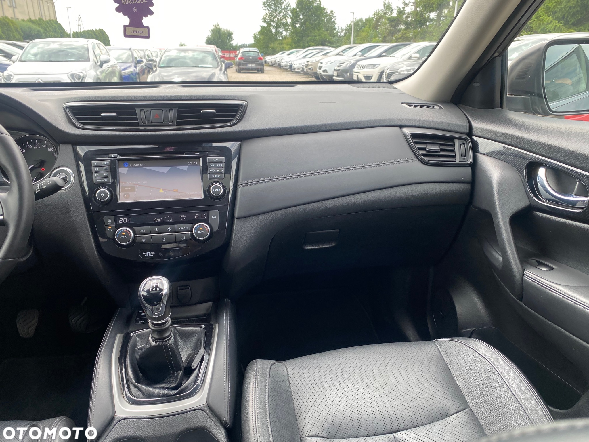 Nissan X-Trail 1.6 DIG-T Tekna 2WD - 33