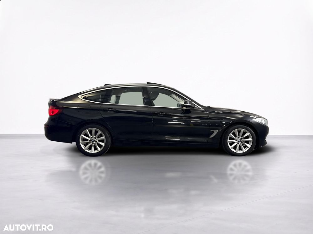 BMW Seria 3 320d xDrive AT - 7