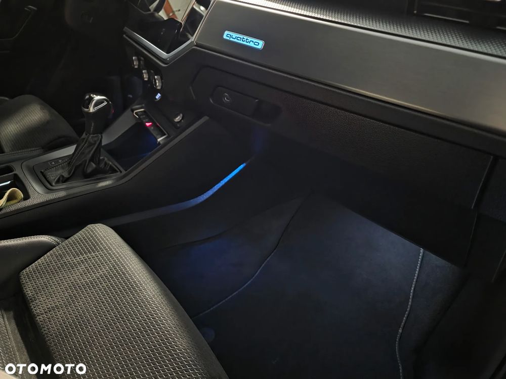 Audi Q3 Sportback 40 TFSI Quattro S-Line S tronic - 24