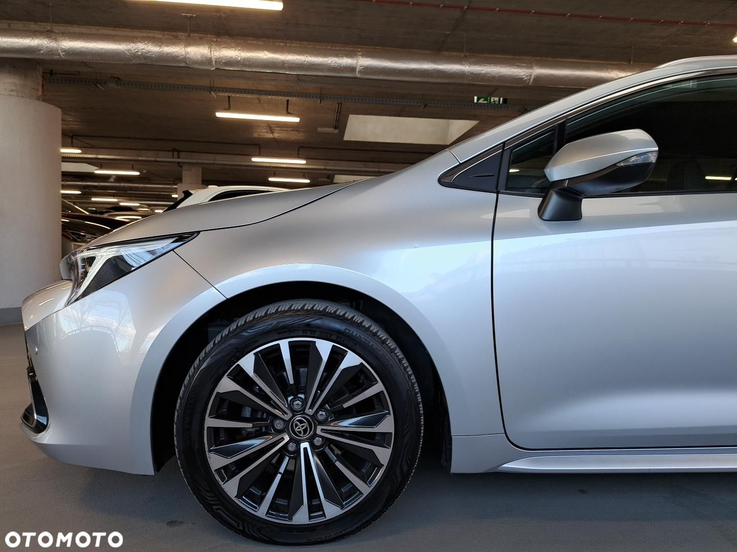 Toyota Corolla - 30