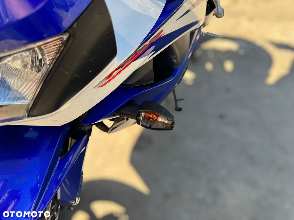Honda CBR - 22