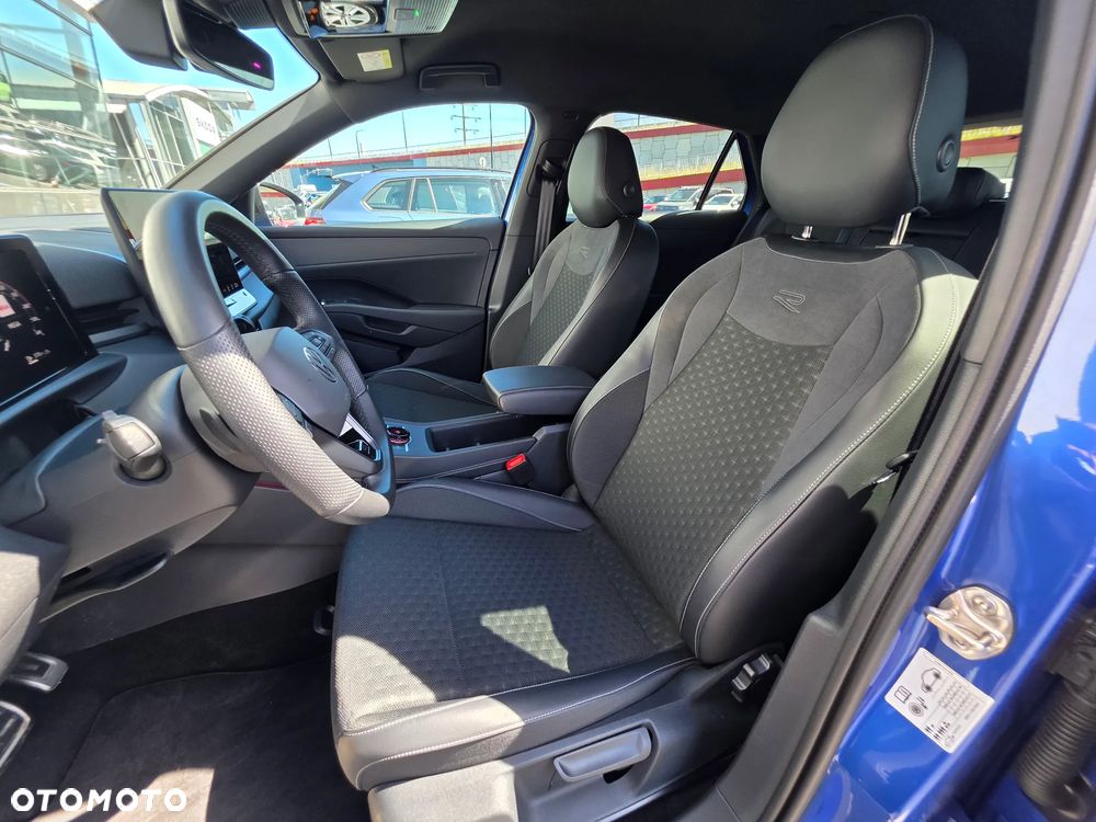 Volkswagen T-Roc 1.5 eTSI R-Line DSG - 18