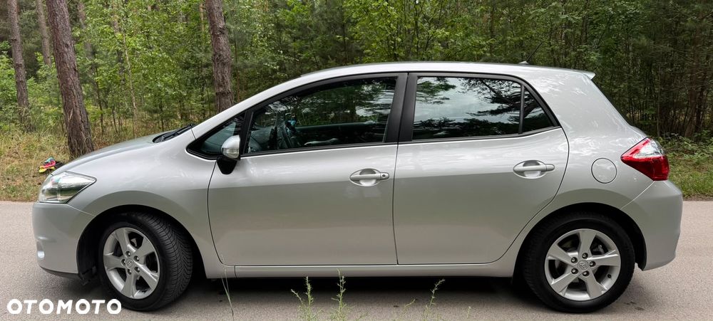 Toyota Auris - 9