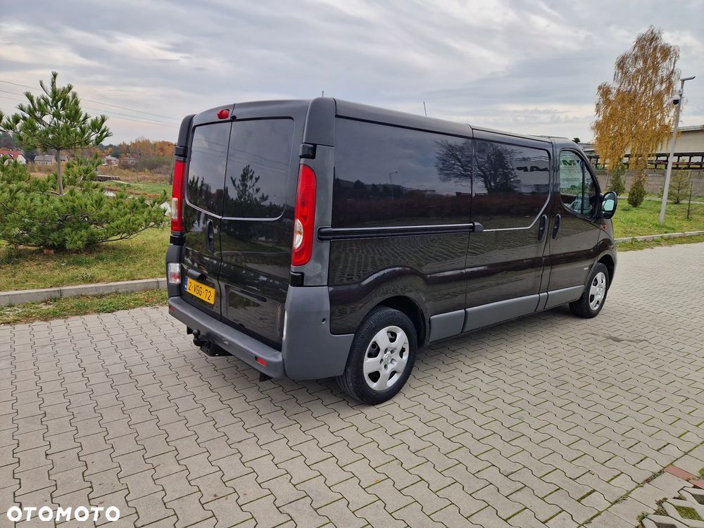 Opel Vivaro - 4