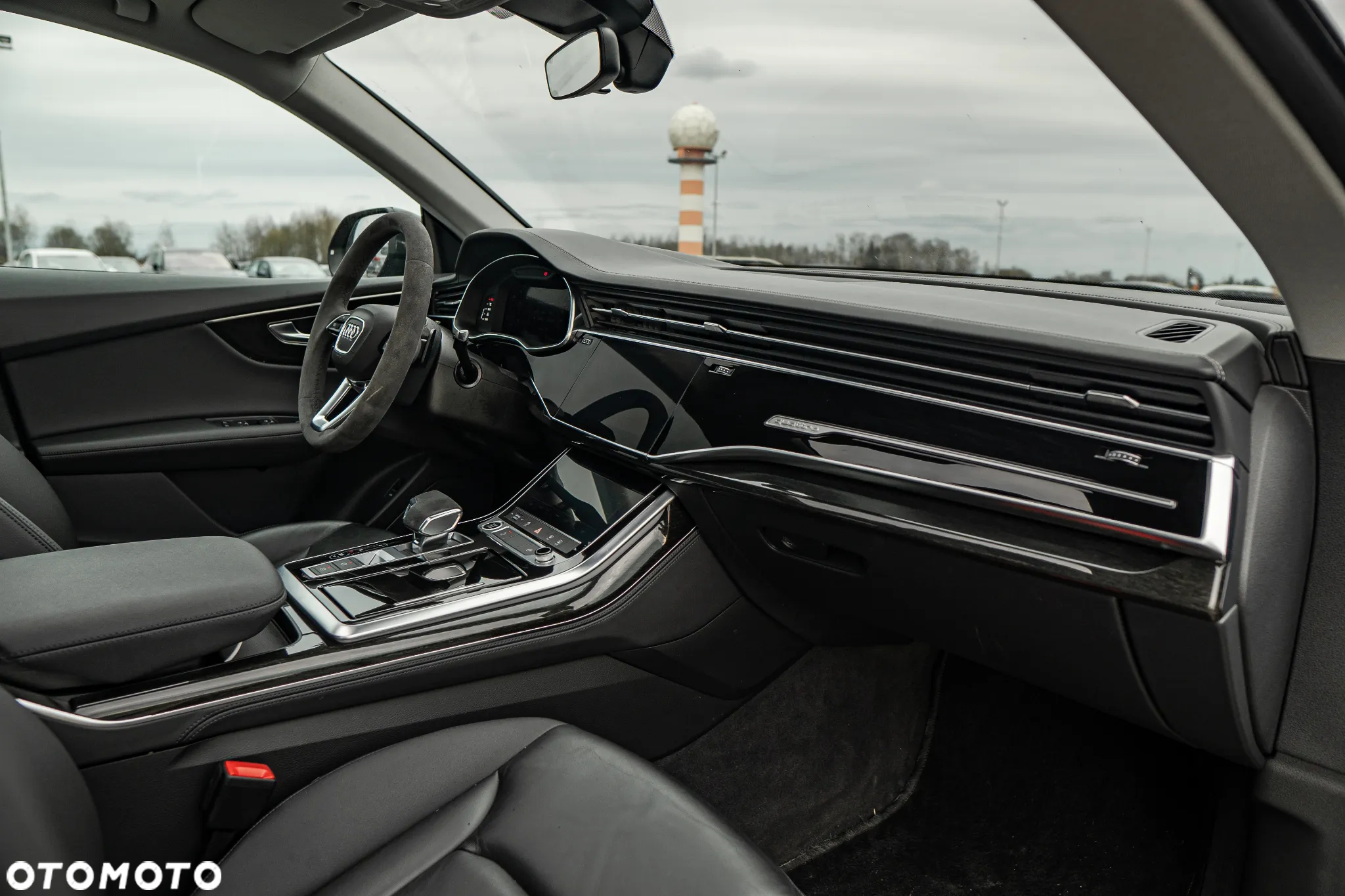 Audi Q8 - 16