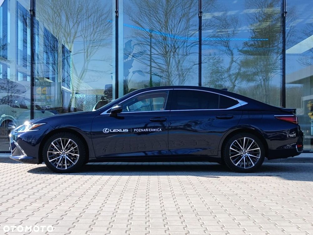 Lexus ES 300h Business Edition - 2