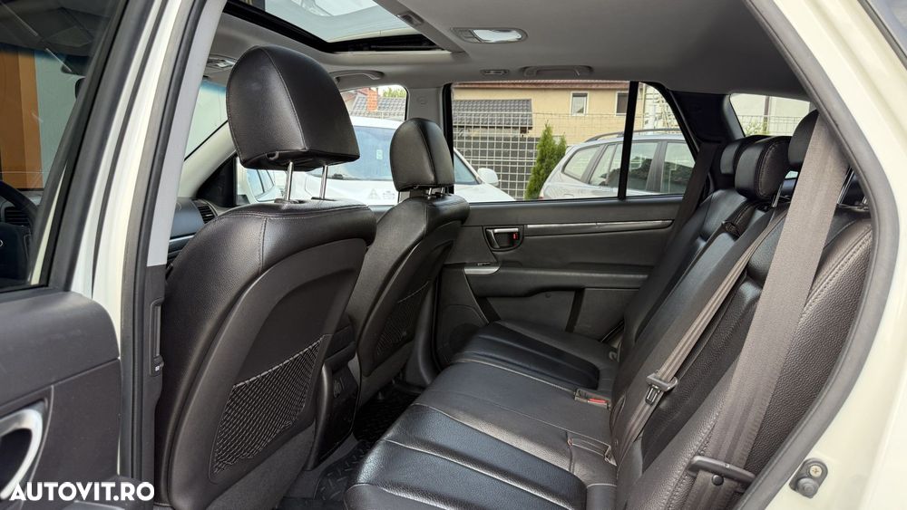 Hyundai Santa Fe - 9