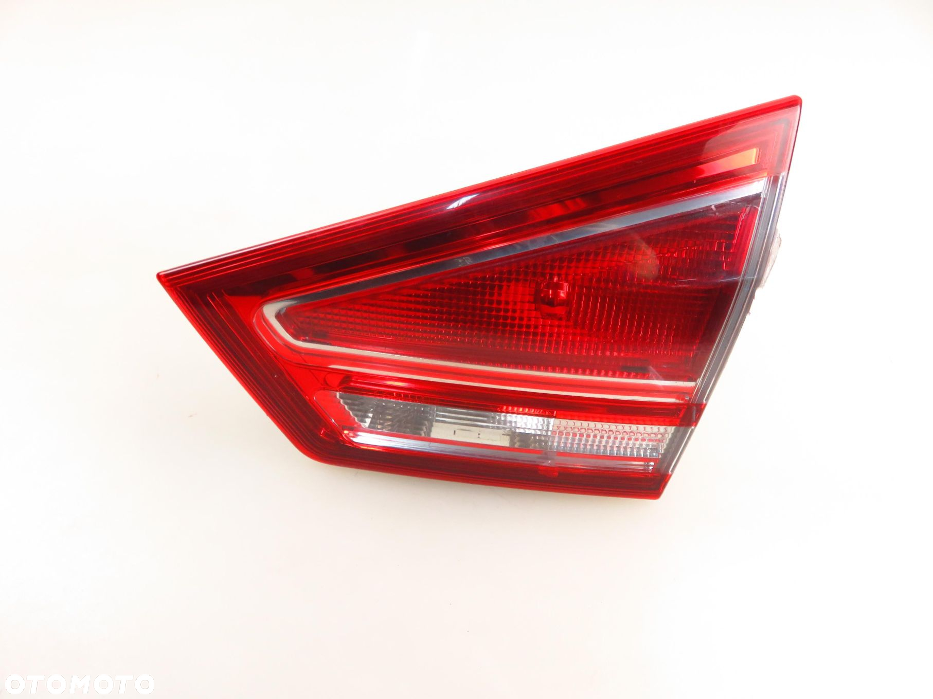LAMPA PRAWA TYLNA KLAPA FORD B-MAX (JK) AV1113A602AG - 14