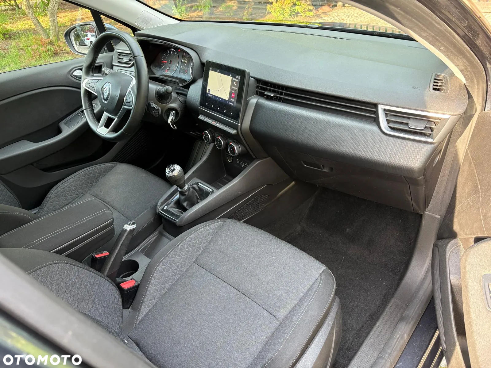 Renault Clio 1.0 TCe Evolution - 20